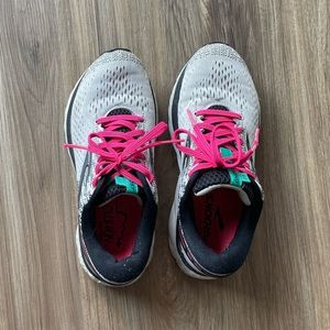 Brooks Ghost 11 Running Shoes